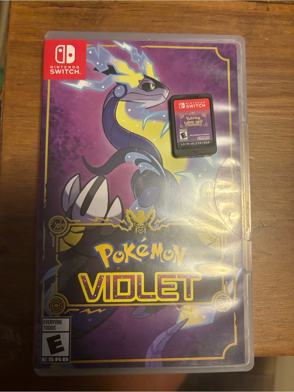 Pokémon violet video game Nintendo switch in original case.